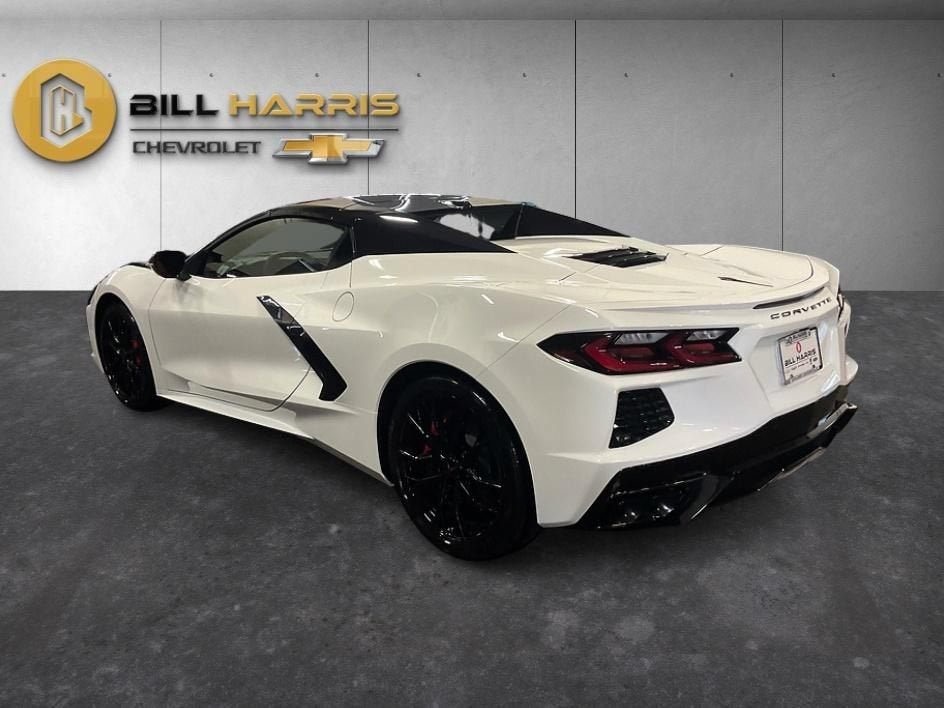 New 2027 Chevrolet Corvette Stingray Convertible w/ 1LT RWD image 12