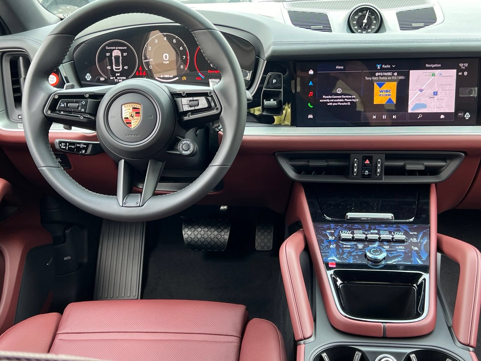 New 2026 Porsche Cayenne Coupe AWD/4WD image 15
