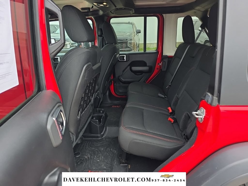 Used 2019 Jeep Wrangler Unlimited Rubicon w/ Dual Top Group AWD/4WD image 29
