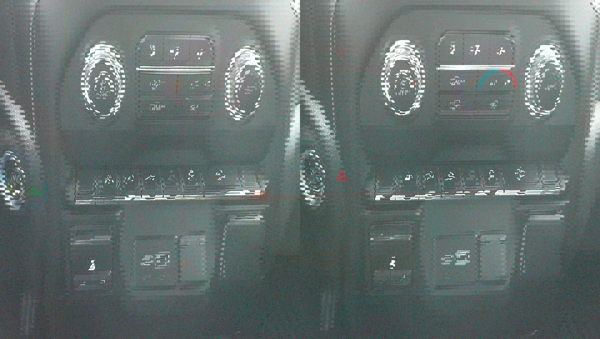 Used 2024 Chevrolet Silverado 1500 Custom Trail Boss image 15