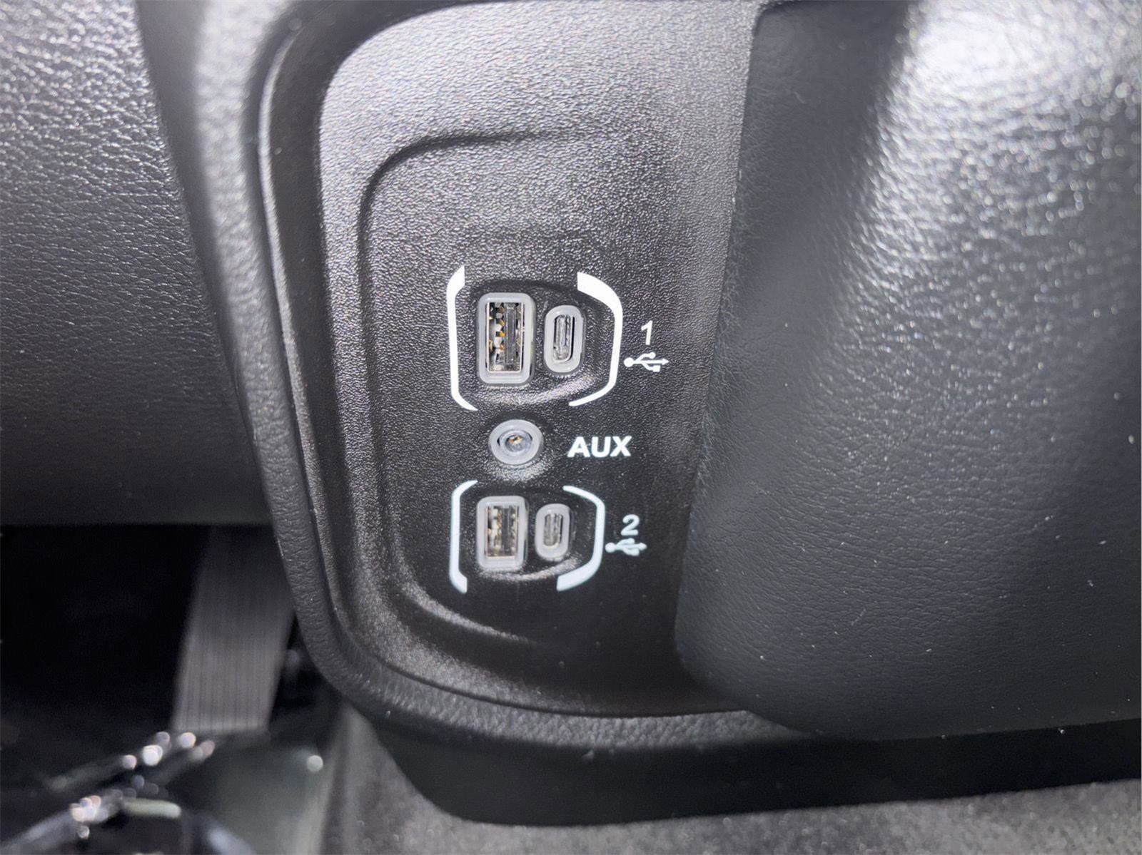 Used 2024 RAM 1500 Tradesman w/ Trailer Tow Group image 15