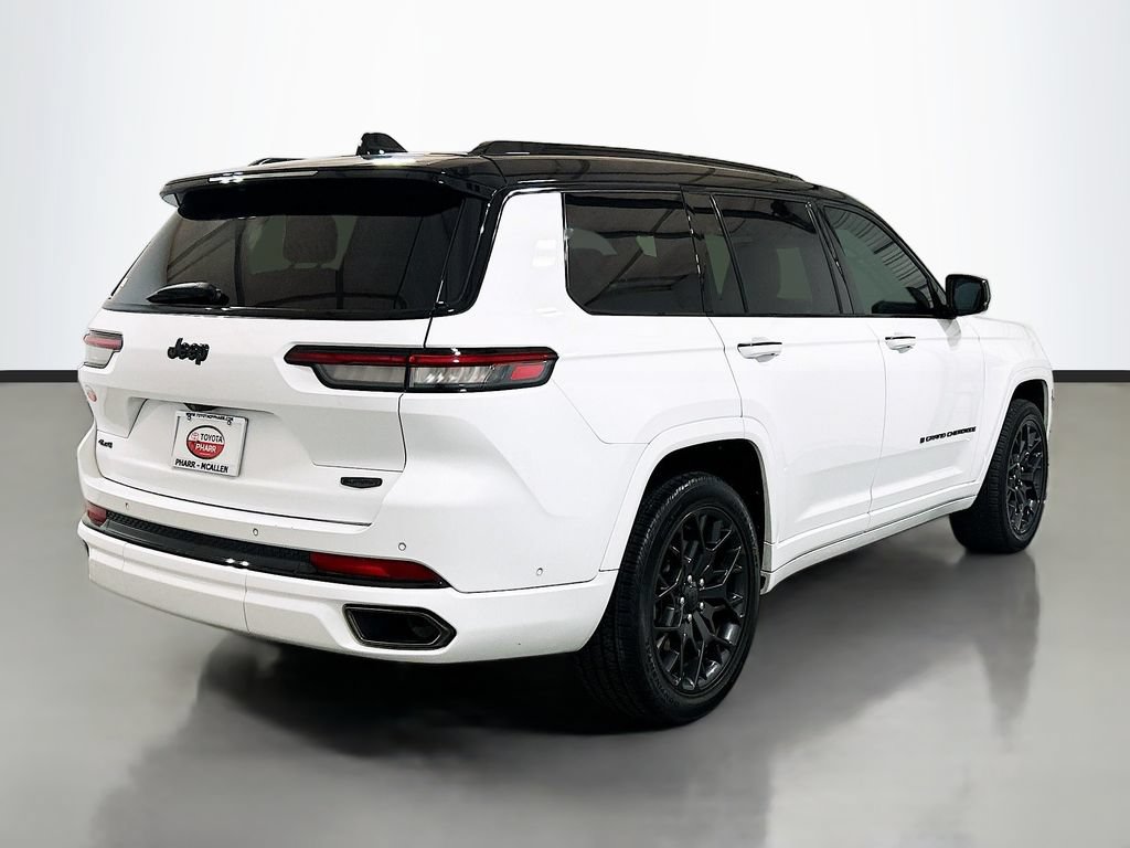 Used 2025 Jeep Grand Cherokee L Summit w/ Obsidian Package AWD/4WD image 4