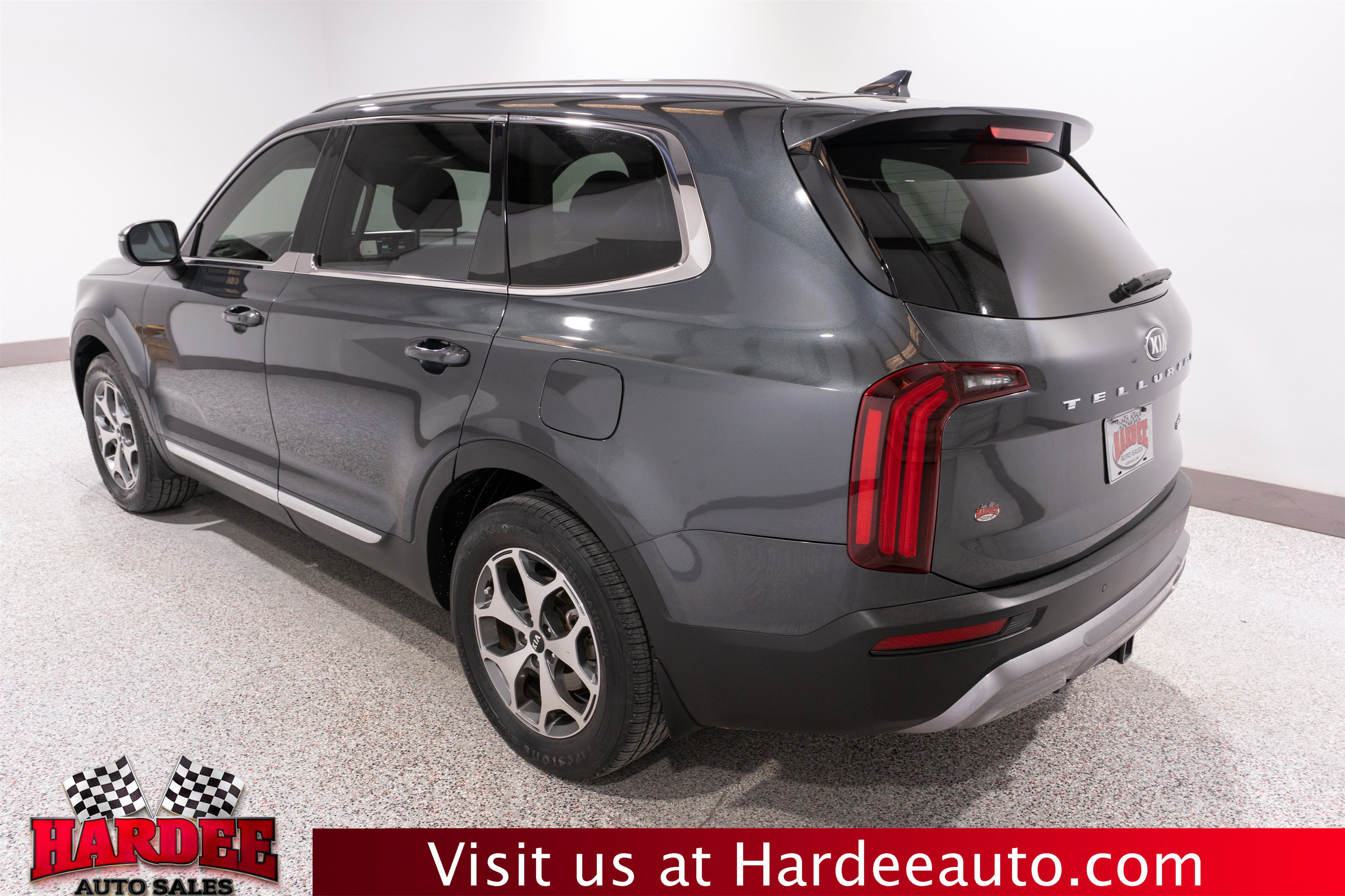 Used 2020 Kia Telluride EX w/ Towing Package FWD image 3