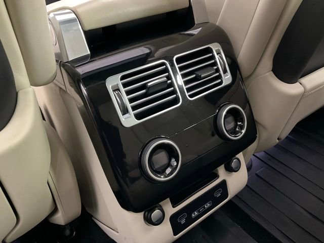 Used 2018 Land Rover Range Rover Supercharged image 22