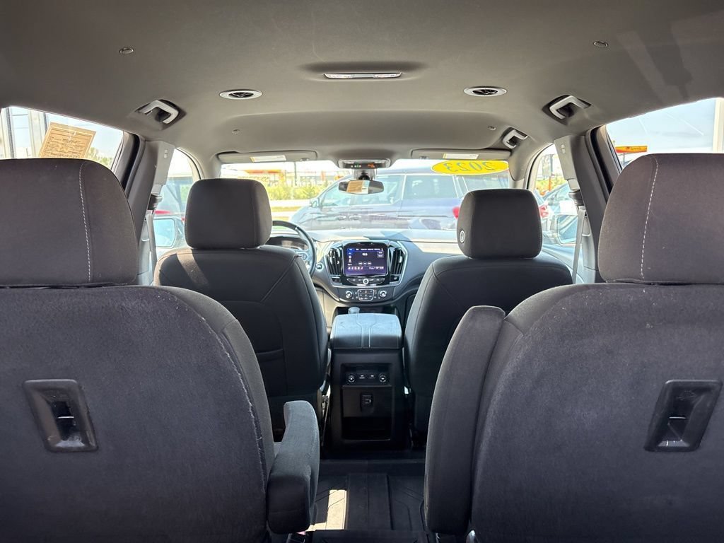 Used 2023 Chevrolet Traverse LT FWD image 15