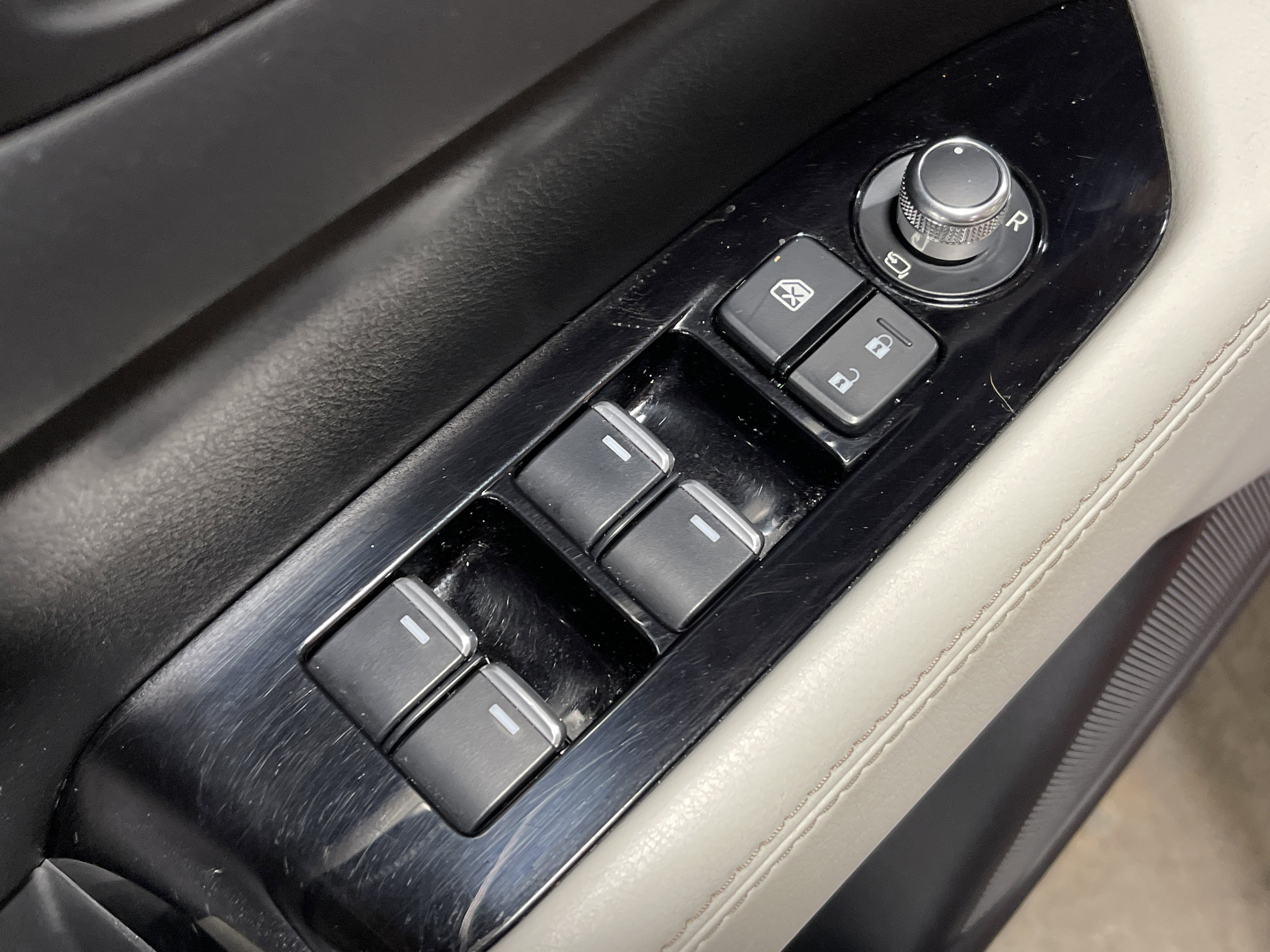 Used 2022 MAZDA CX-5 AWD 2.5 S w/ Premium Plus Pkg image 9