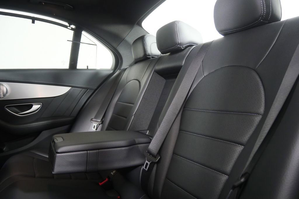 Used 2015 Mercedes-Benz C 400 4MATIC image 11
