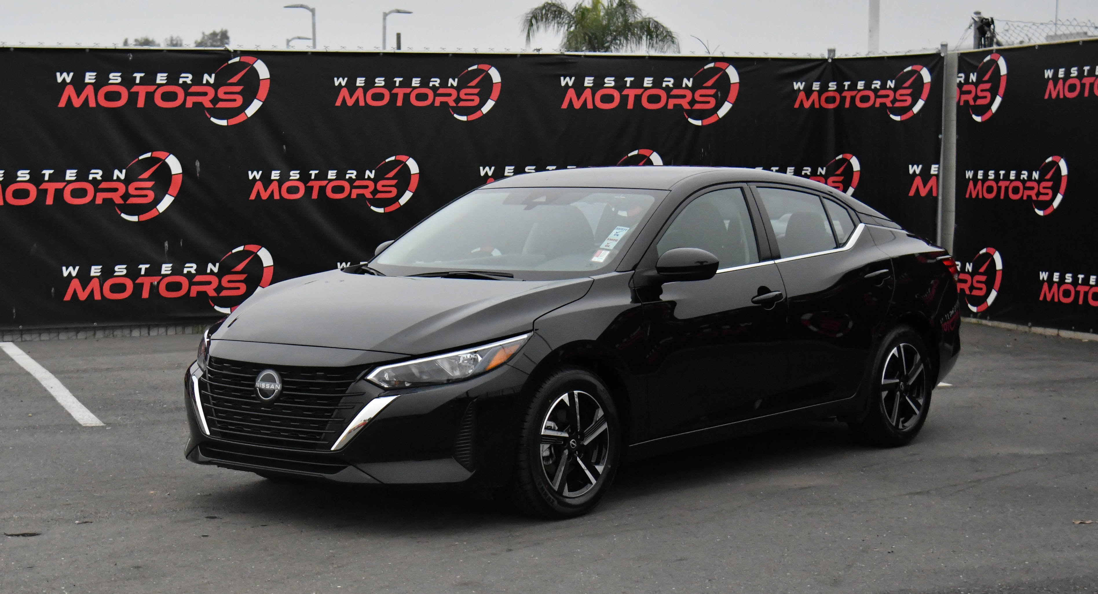 Used 2024 Nissan Sentra SV image 3