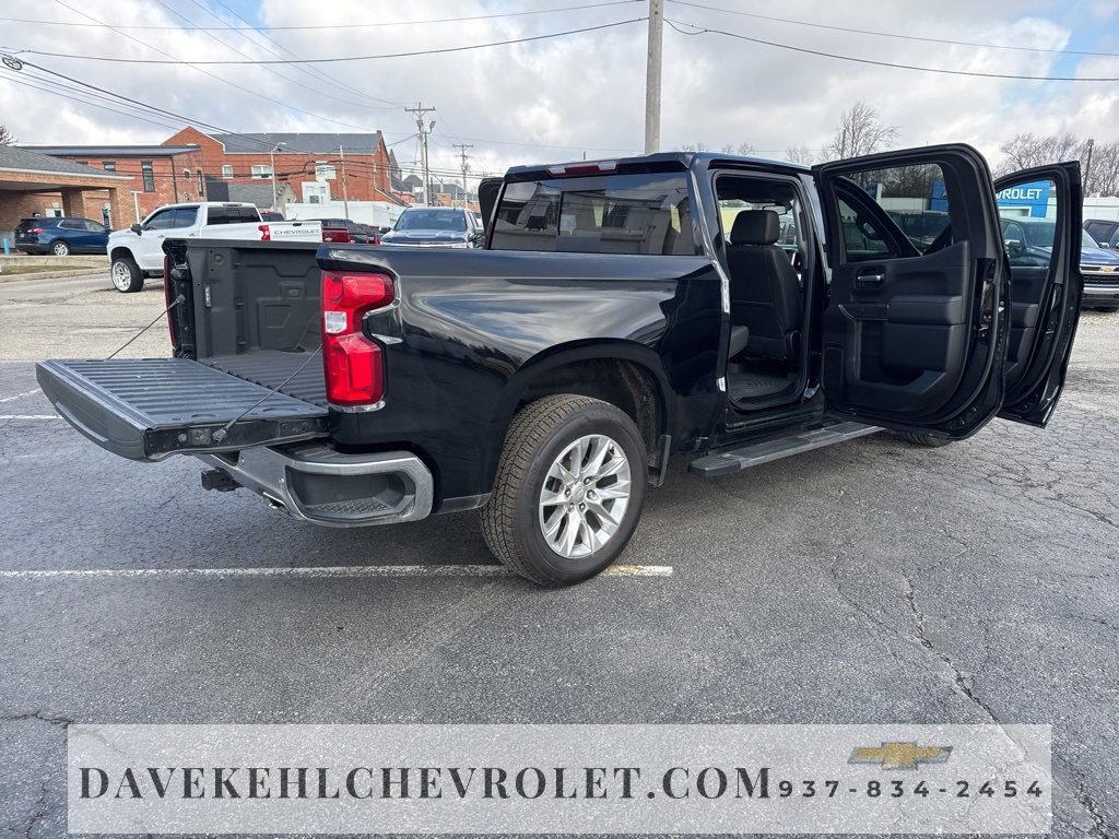 Used 2022 Chevrolet Silverado 1500 LTZ image 34