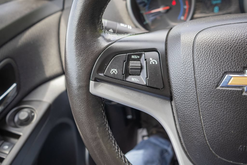 Used 2014 Chevrolet Cruze LT w/ All-Star Edition FWD image 18