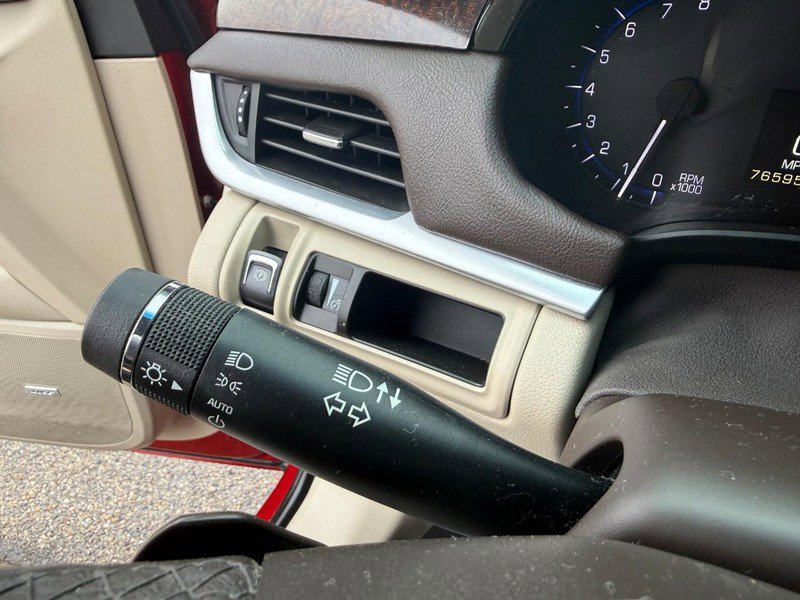 Used 2013 Cadillac XTS Luxury w/ Driver Awareness Package image 22