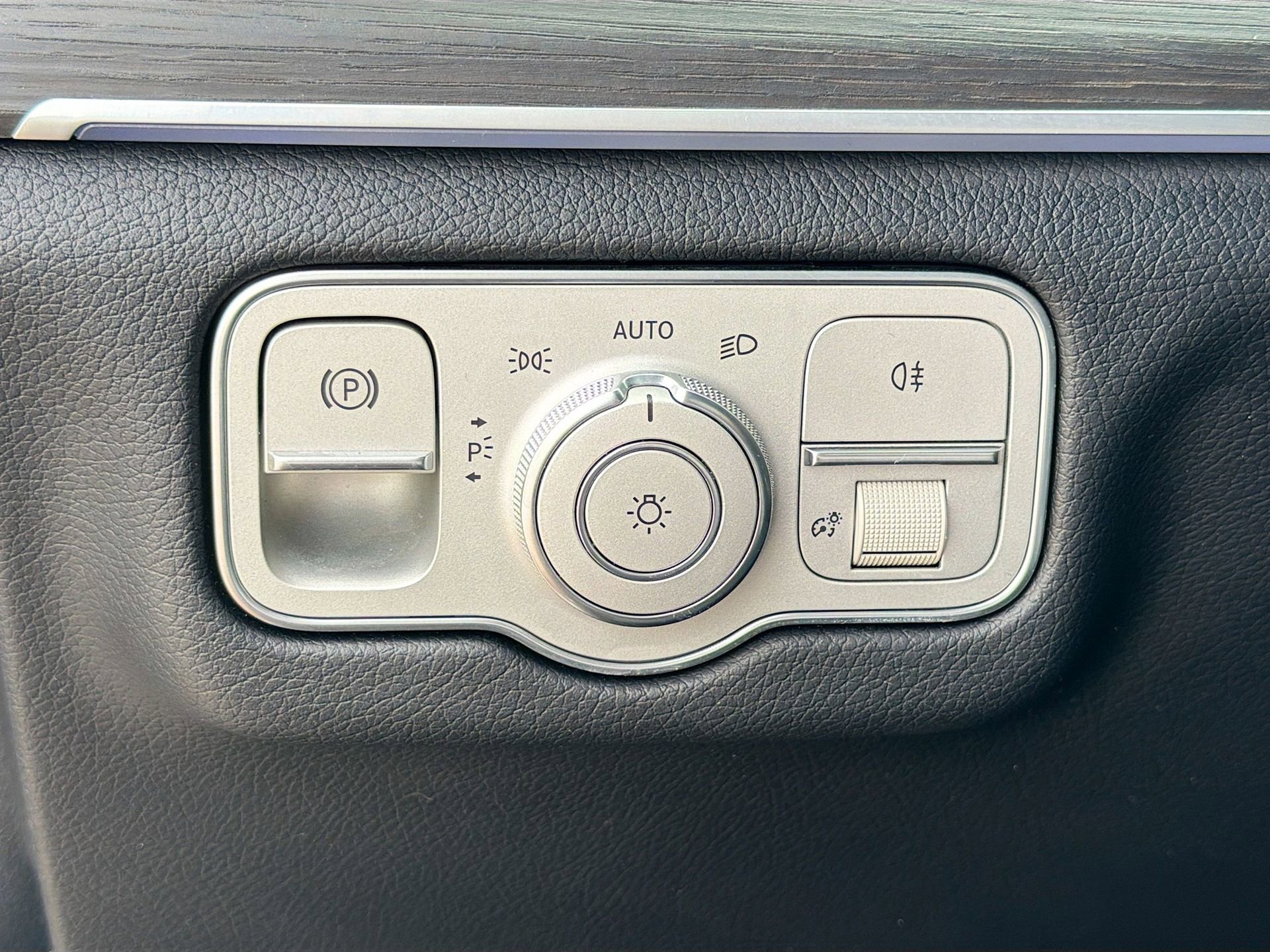 Used 2023 Mercedes-Benz GLE 350 image 35