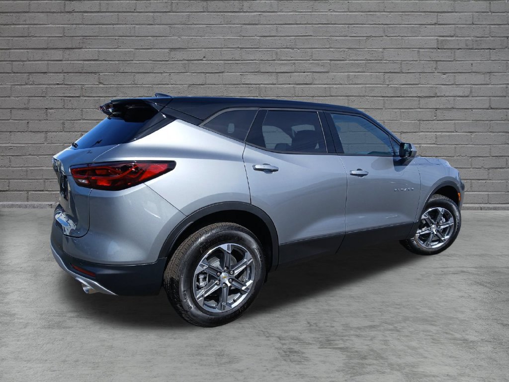 New 2026 Chevrolet Blazer LT AWD/4WD image 5
