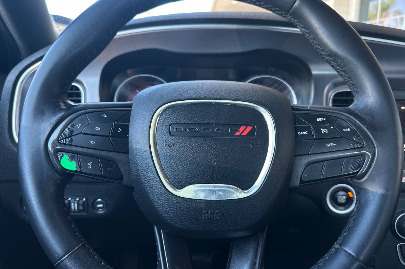 Used 2019 Dodge Charger SXT RWD image 27