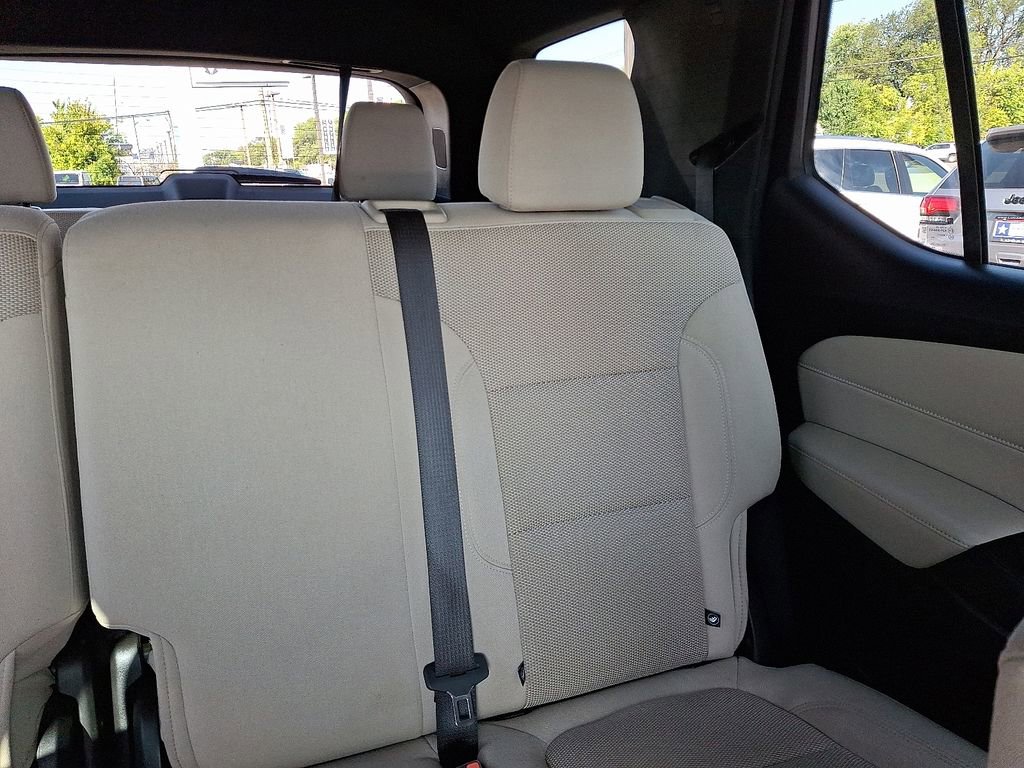 Used 2023 Chevrolet Traverse LS w/ Midnight/Sport Edition image 21