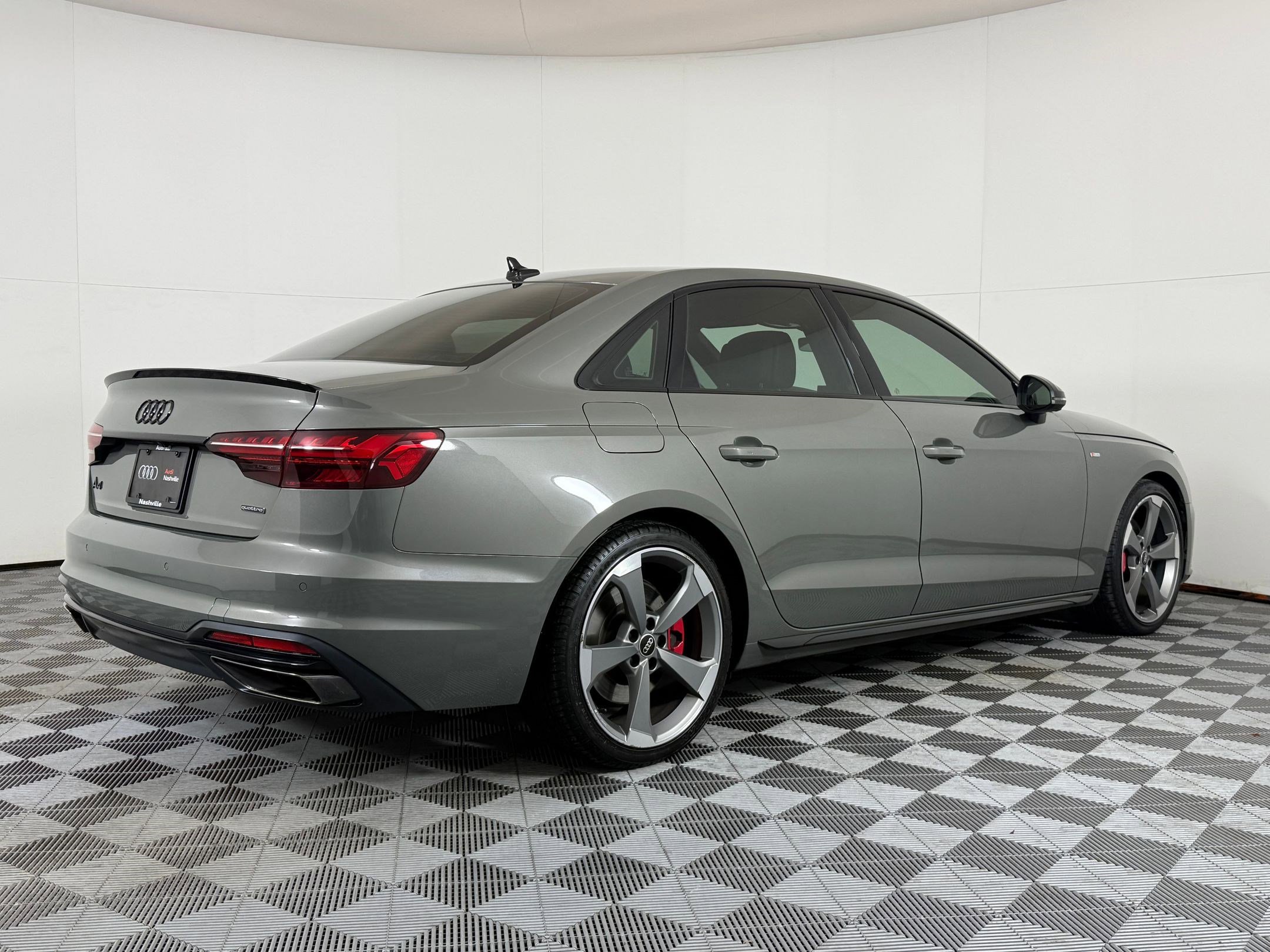 Used 2023 Audi A4 2.0T Premium Plus w/ Premium Plus Package image 9