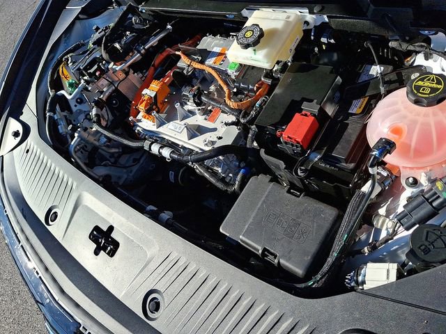 Certified 2024 Chevrolet Equinox EV LT image 28