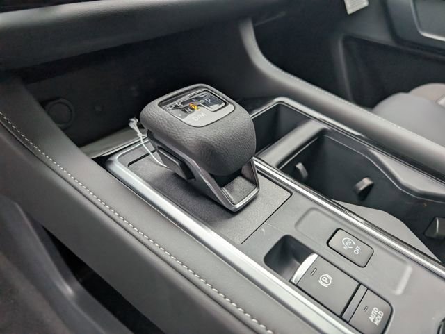 New 2025 Nissan Pathfinder SL w/ Black Appearance Package image 23