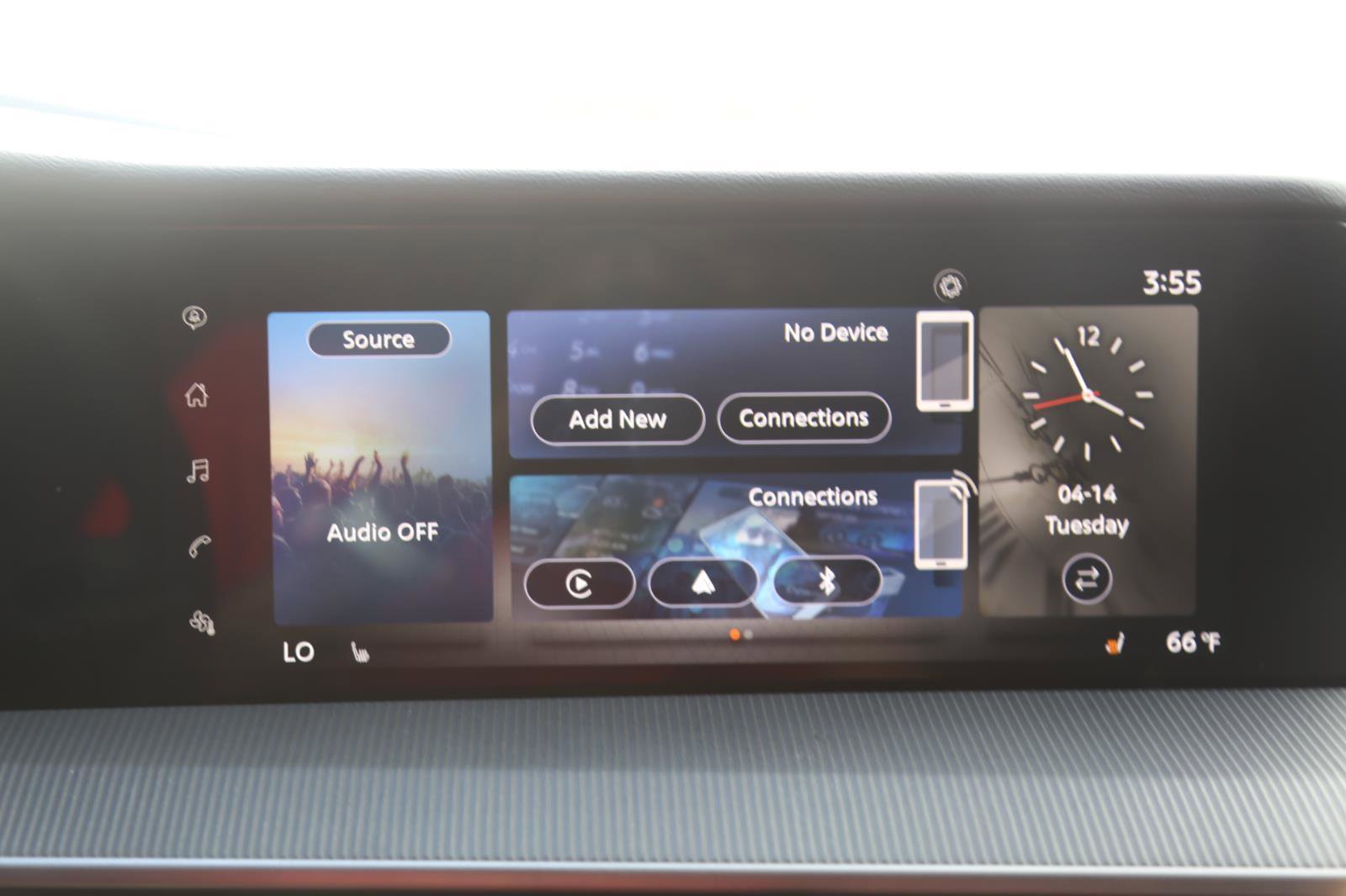 Used 2025 Nissan Murano SV image 13