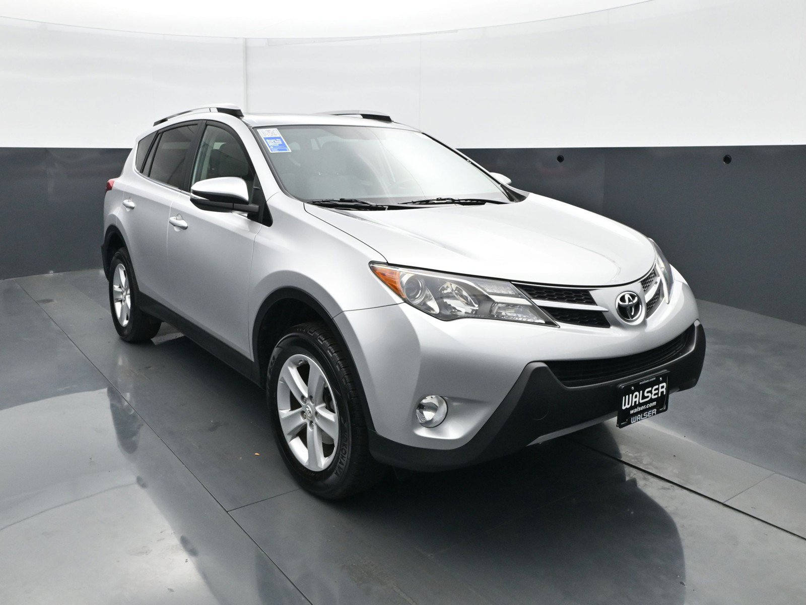 Used 2014 Toyota RAV4 XLE AWD/4WD image 11