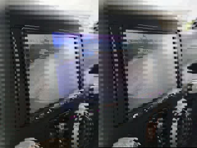 Used 2017 Jeep Wrangler Unlimited Rubicon AWD/4WD image 28