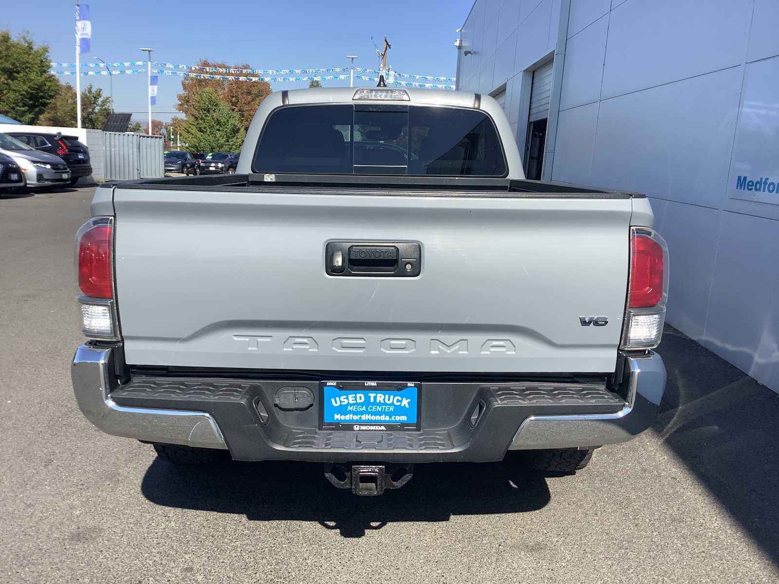 Used 2021 Toyota Tacoma TRD Off-Road AWD/4WD image 5