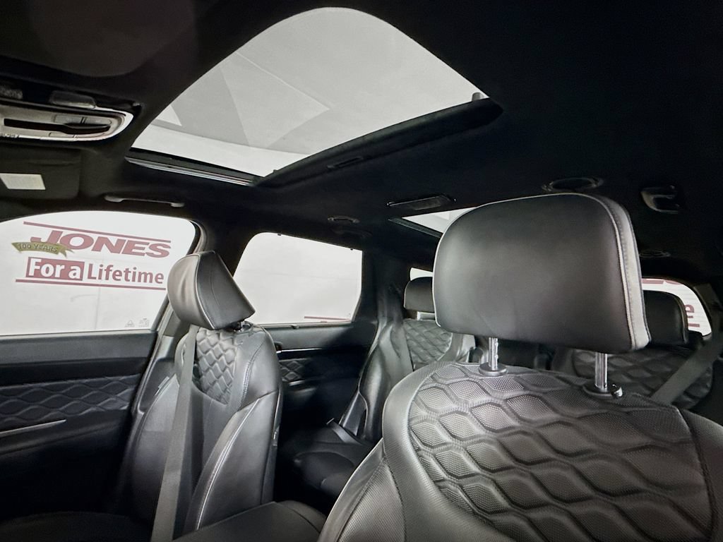 Certified 2022 Hyundai Palisade Calligraphy w/ Cargo Package FWD image 12