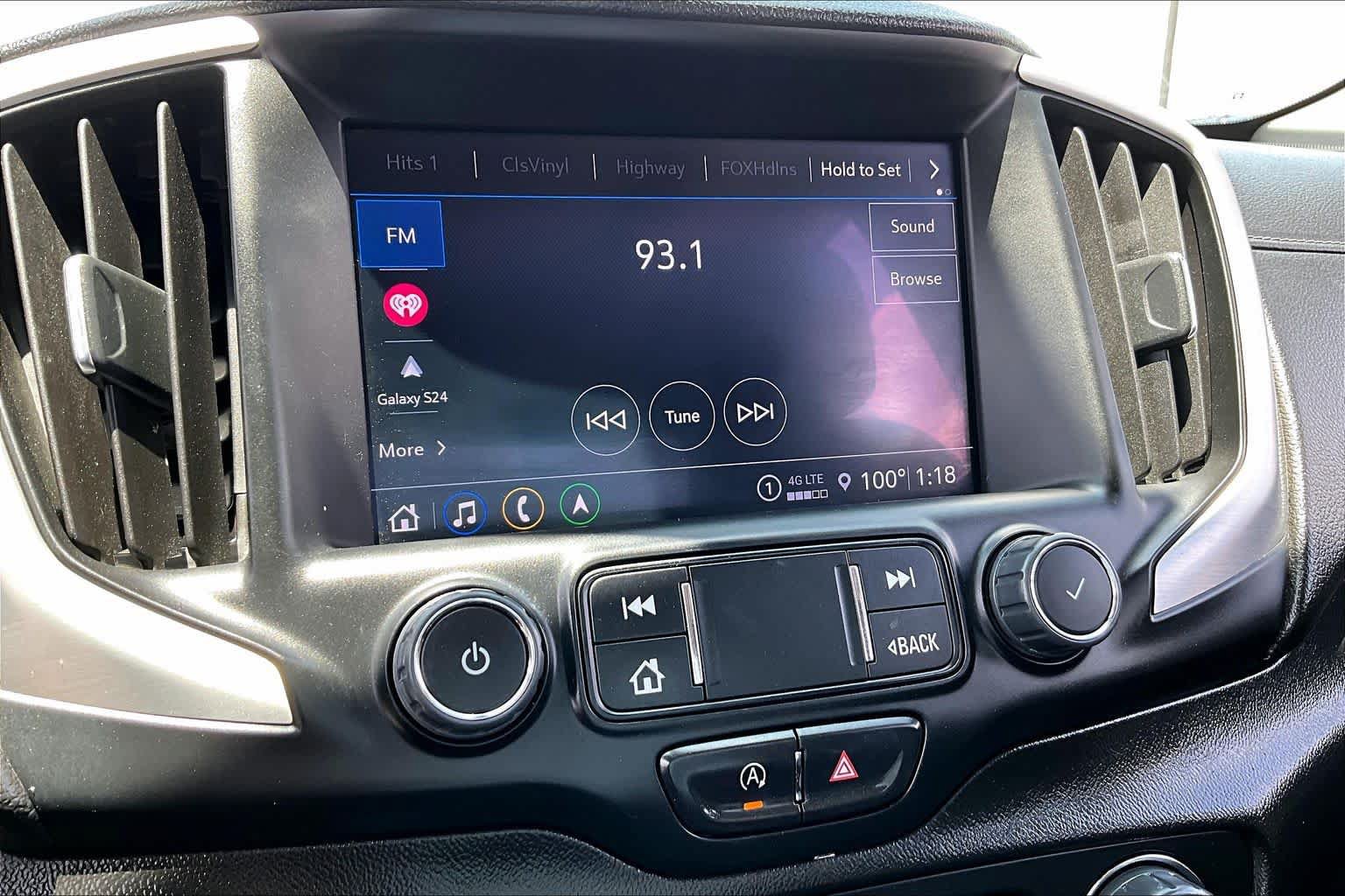 Used 2022 GMC Terrain SLT w/ Infotainment Package II FWD image 31