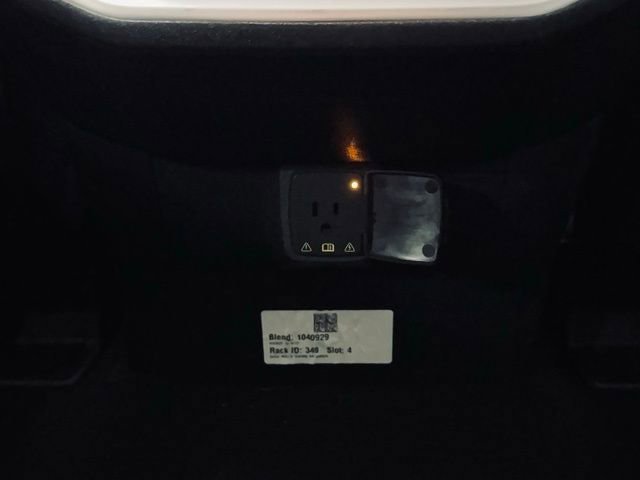 Used 2025 Ford Expedition Active image 30