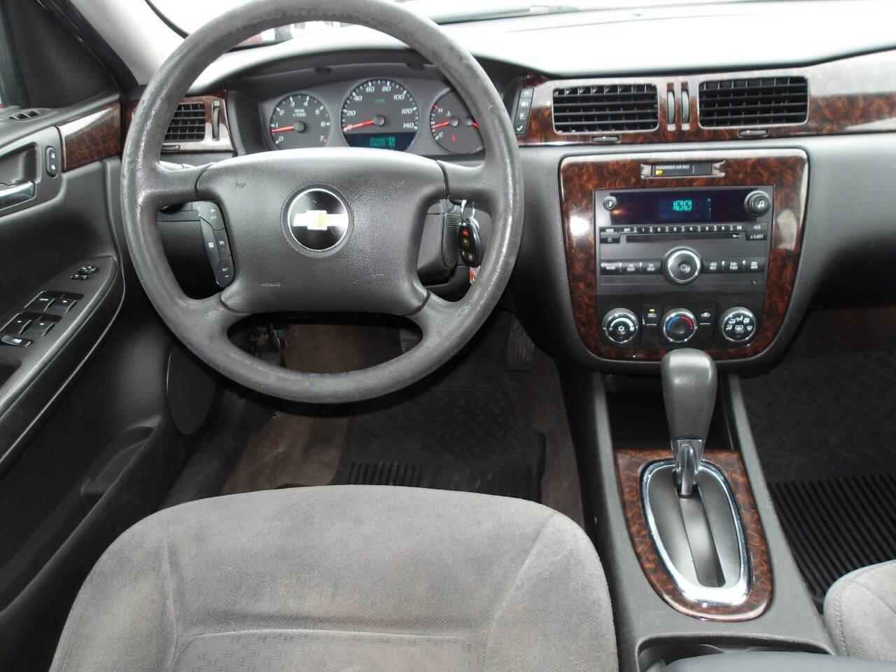 Used 2014 Chevrolet Impala Limited LS image 12