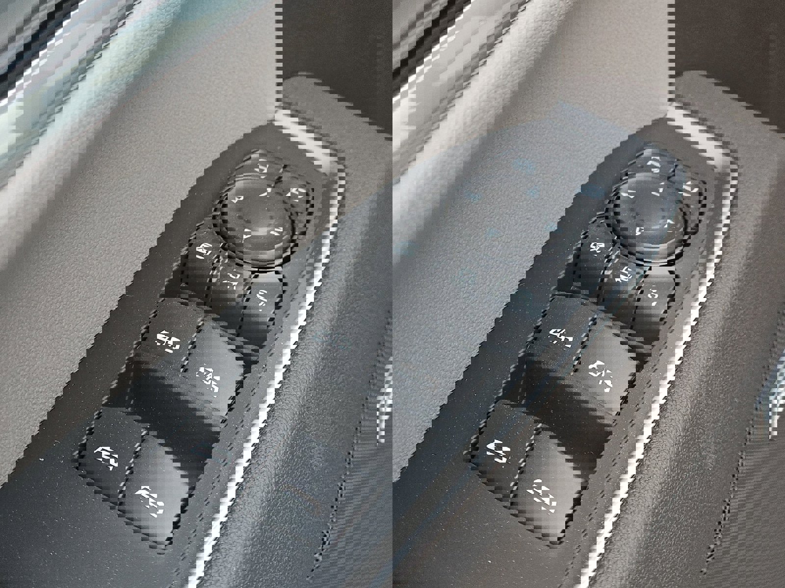 New 2026 Chevrolet Silverado 2500 LTZ w/ LTZ Premium Package image 13