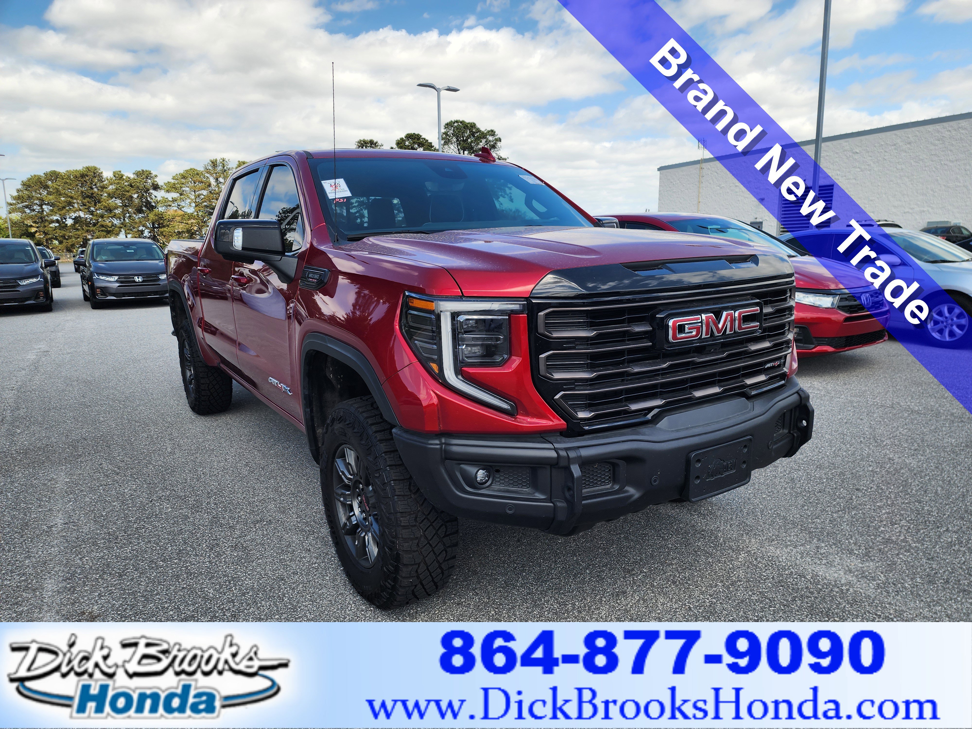 Used 2025 GMC Sierra 1500 AT4X image 1