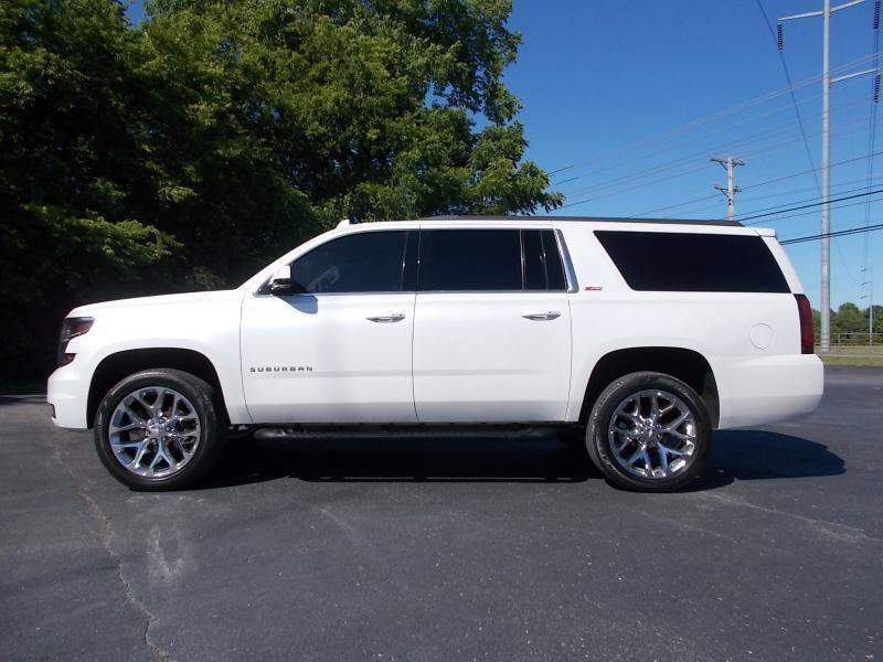 Used 2018 Chevrolet Suburban LT AWD/4WD image 2