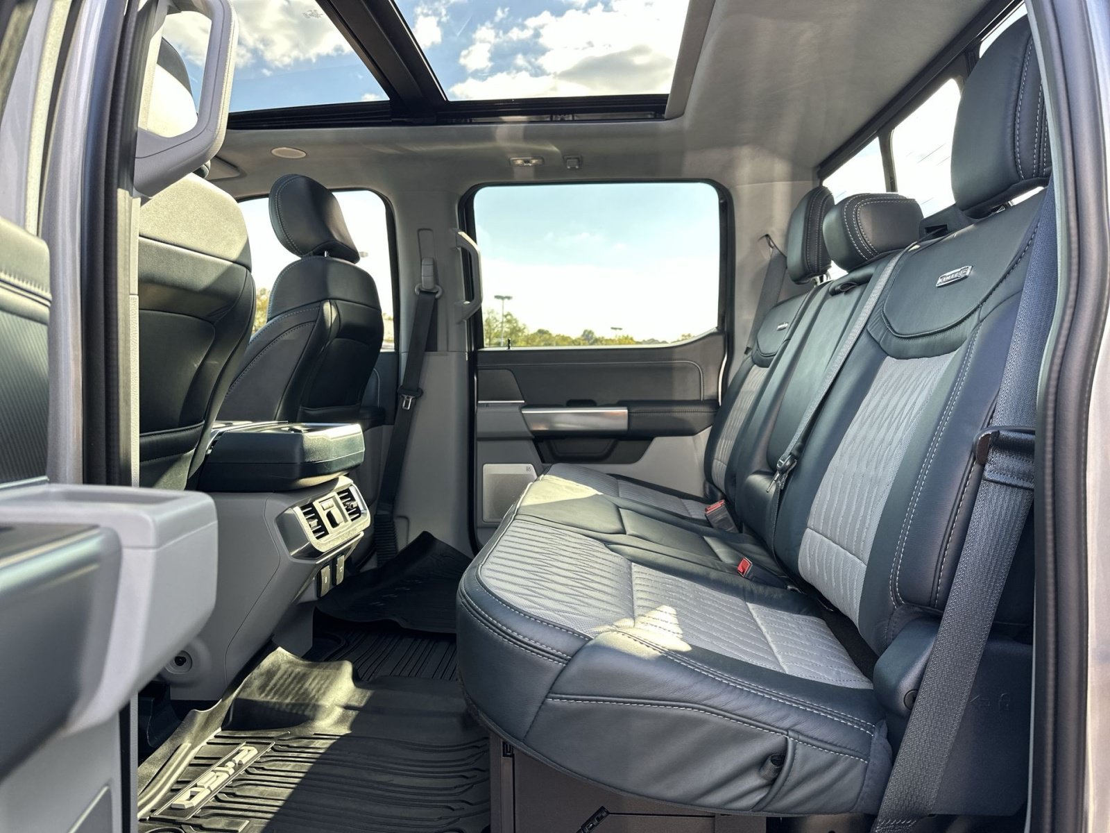Used 2023 Ford F150 Limited AWD/4WD image 26