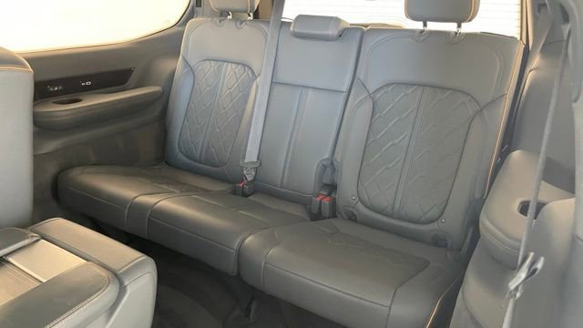 Used 2023 Jeep Grand Wagoneer Series III image 44