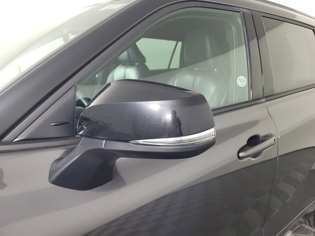 Used 2022 Toyota Highlander XSE image 5