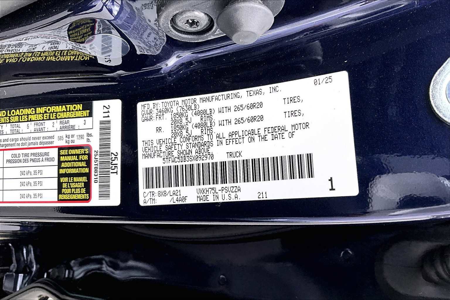 New 2025 Toyota Tundra Platinum image 22