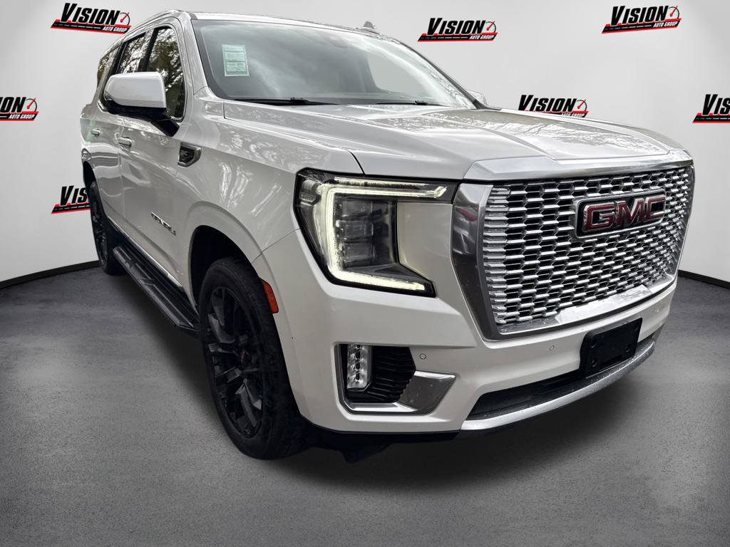 Used 2022 GMC Yukon Denali AWD/4WD image 3