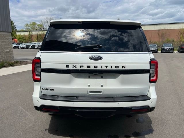 Used 2024 Ford Expedition Limited AWD/4WD image 6