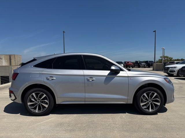 Used 2025 Audi Q5 2.0T Premium Plus w/ Premium Plus Package image 2