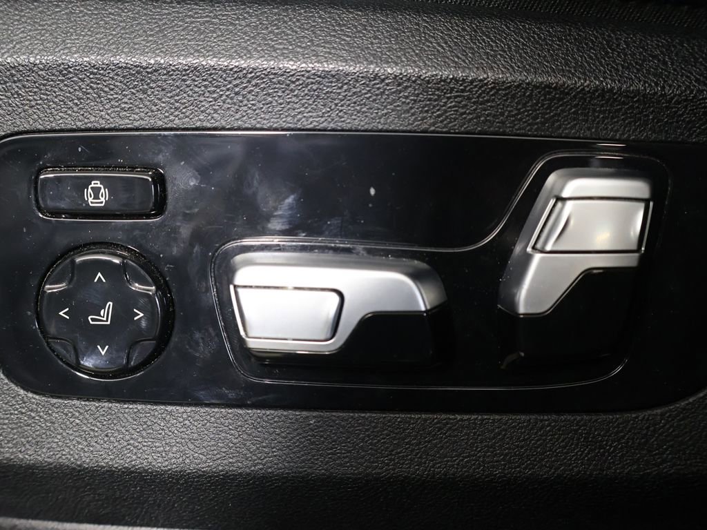Used 2020 BMW X5 M50i w/ Premium Package AWD/4WD image 33