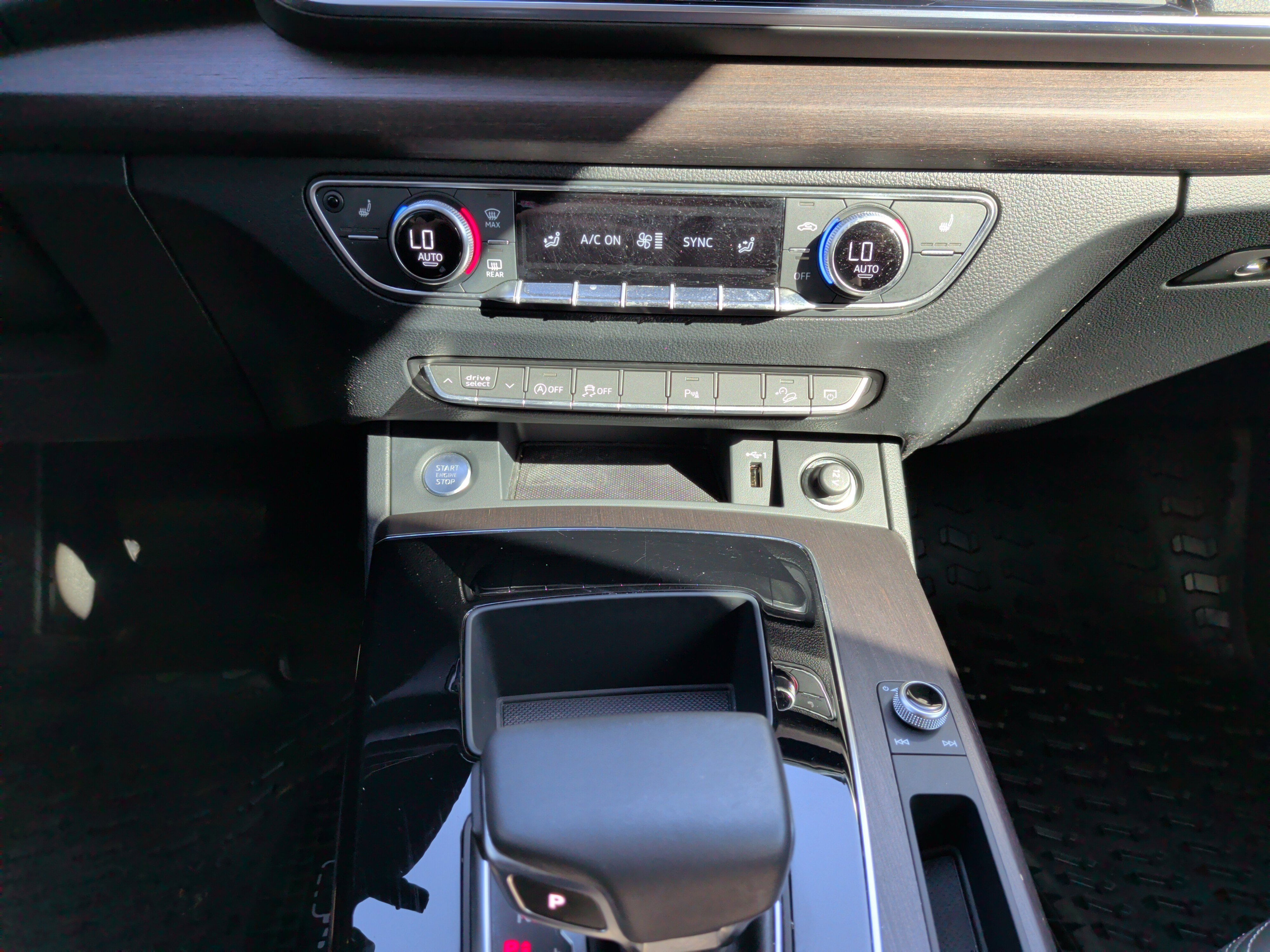 Certified 2023 Audi Q5 2.0T Premium w/ Convenience Package image 28