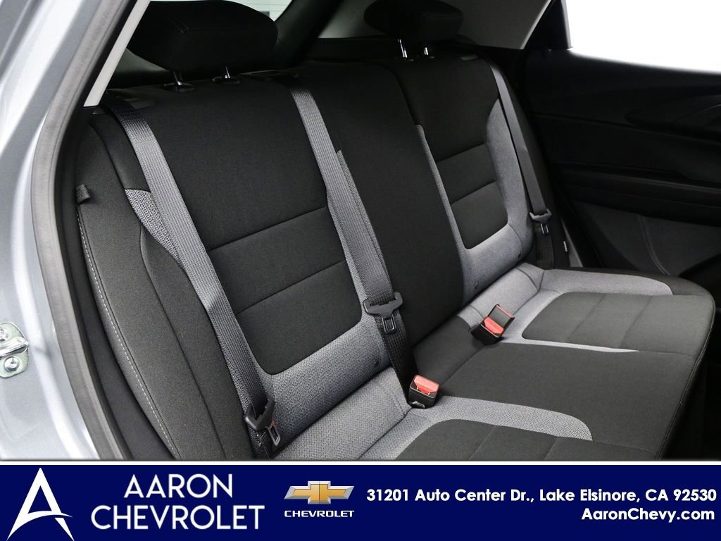 New 2026 Chevrolet TrailBlazer LT w/ Midnight Edition FWD image 12