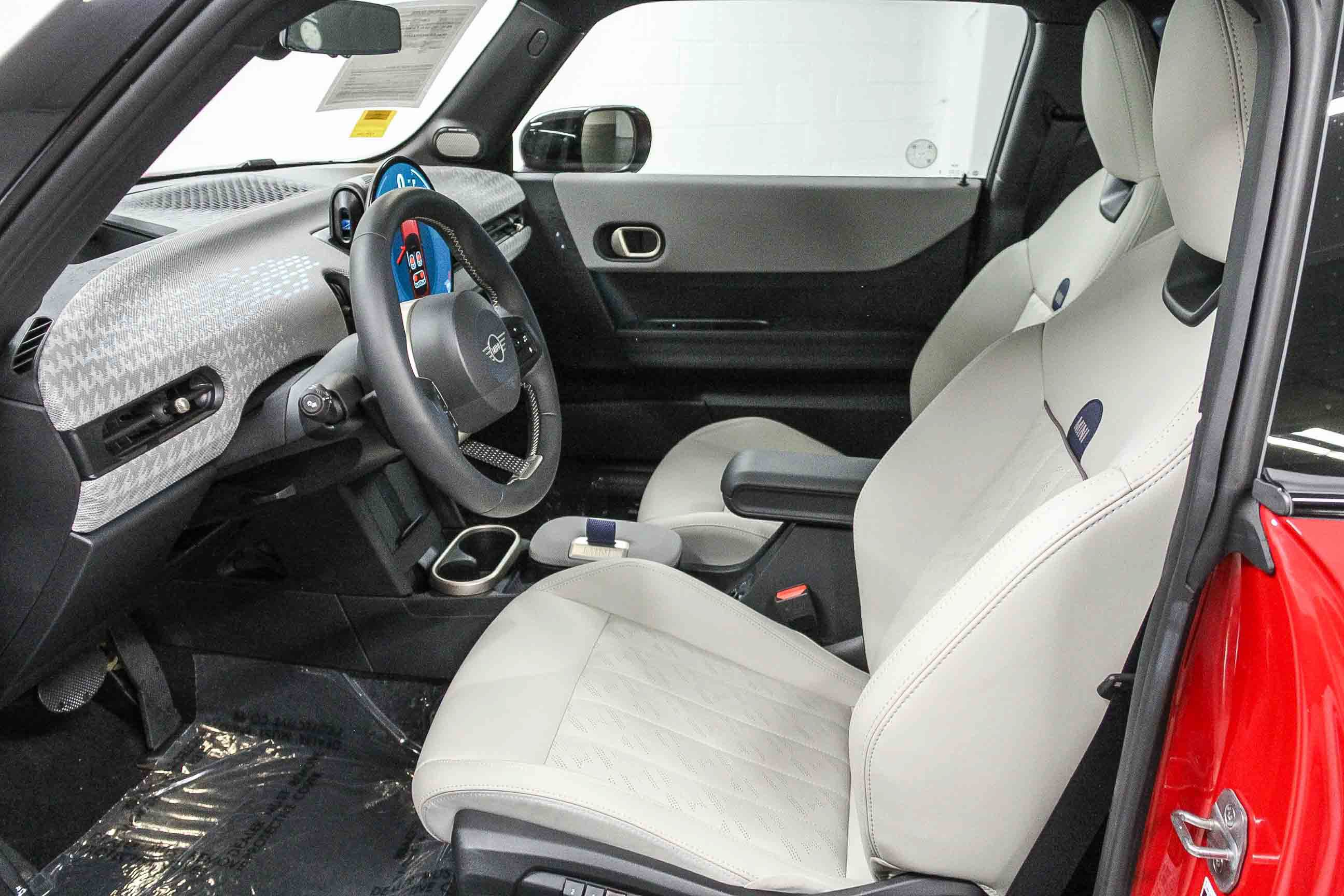 Used 2026 MINI Cooper S FWD image 19