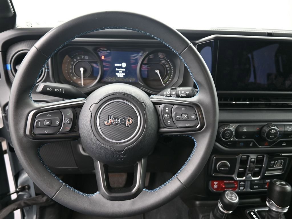 Used 2024 Jeep Wrangler Unlimited Rubicon 4xe image 27