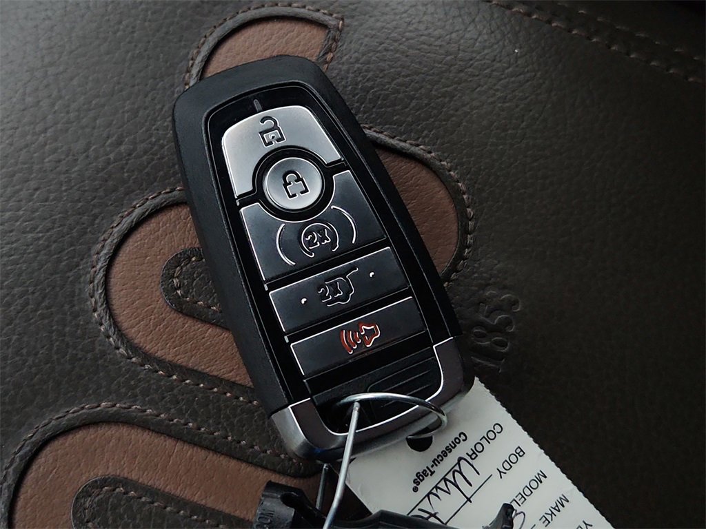 Used 2022 Ford Explorer King Ranch w/ Class IV Trailer Tow Package image 32