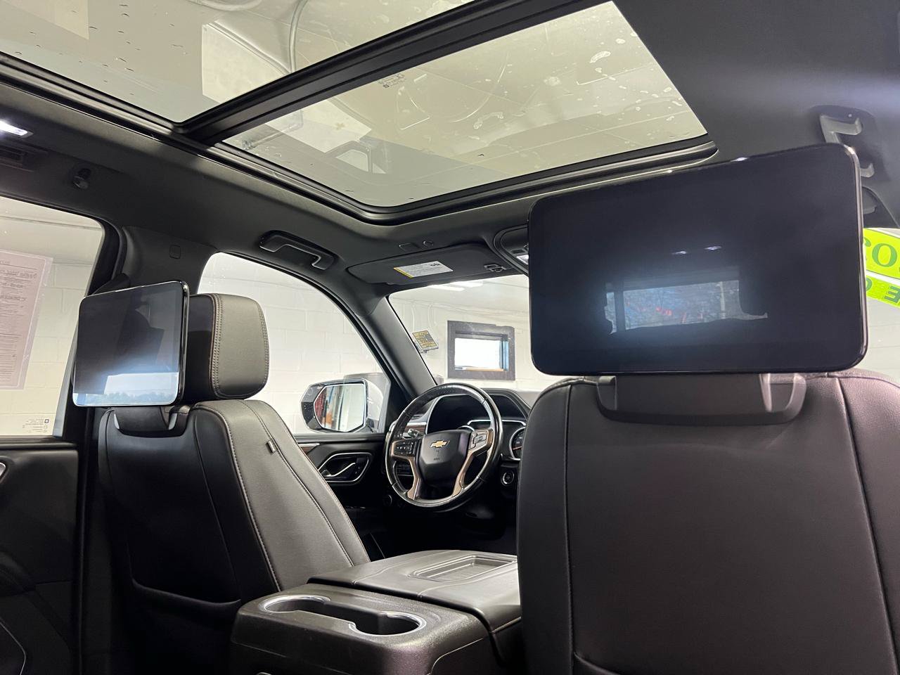 Used 2021 Chevrolet Tahoe High Country AWD/4WD image 17