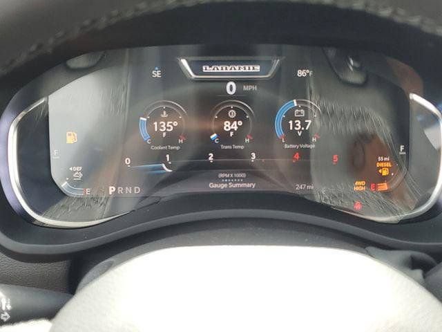 New 2026 RAM 2500 Laramie AWD/4WD image 19