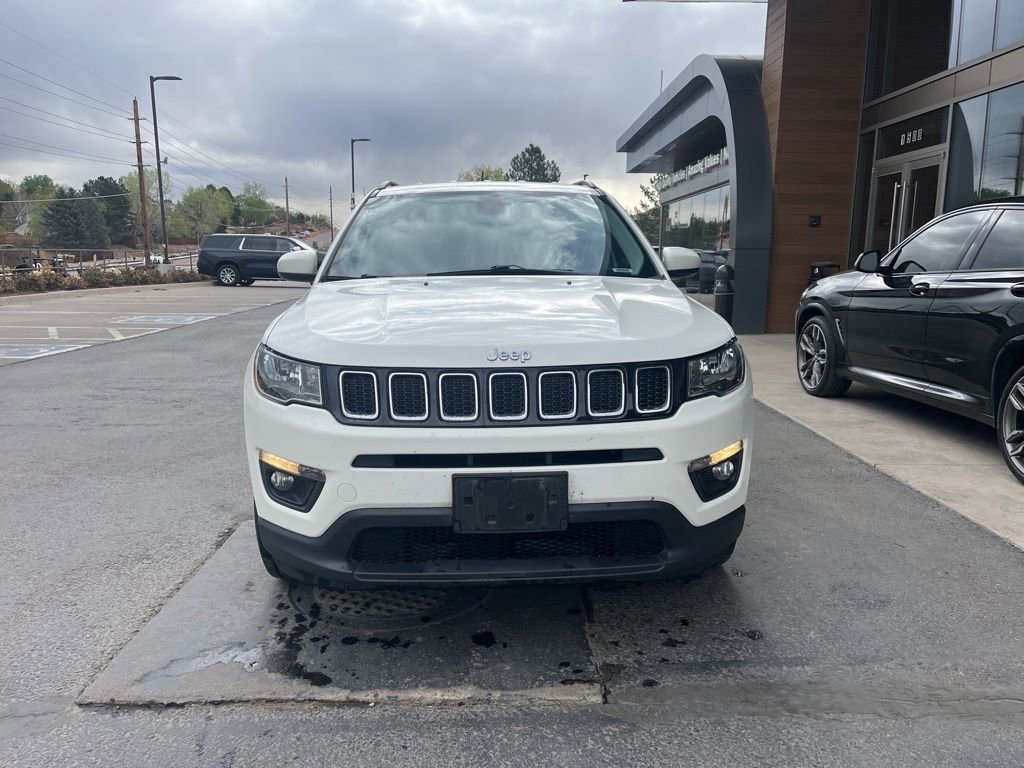 Used 2019 Jeep Compass Latitude w/ Cold Weather Group image 2