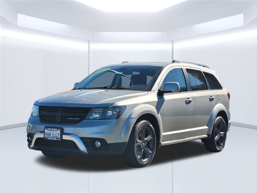 Used 2020 Dodge Journey Crossroad FWD image 8